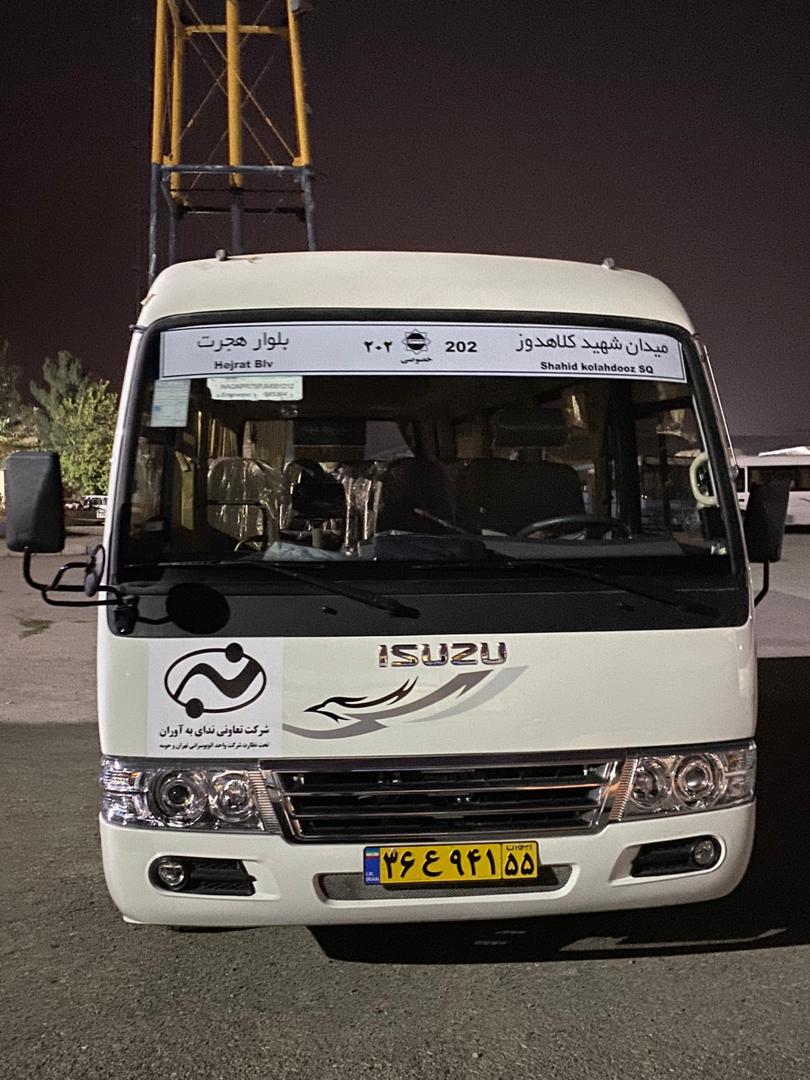 ورود 6 دستگاه مینی بوس به خط 202